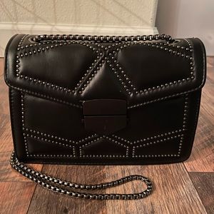 Black Oliver & Annie crossbody purse